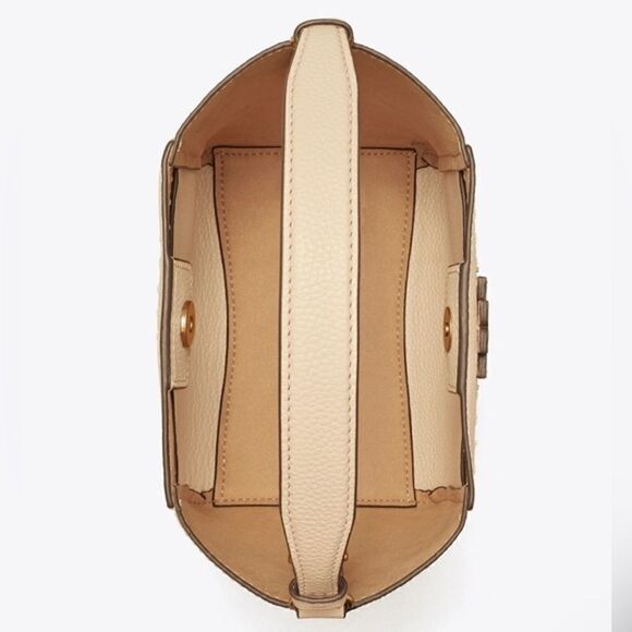 Tory Burch MCGRAW Bucket Bag - Picture 4 of 9